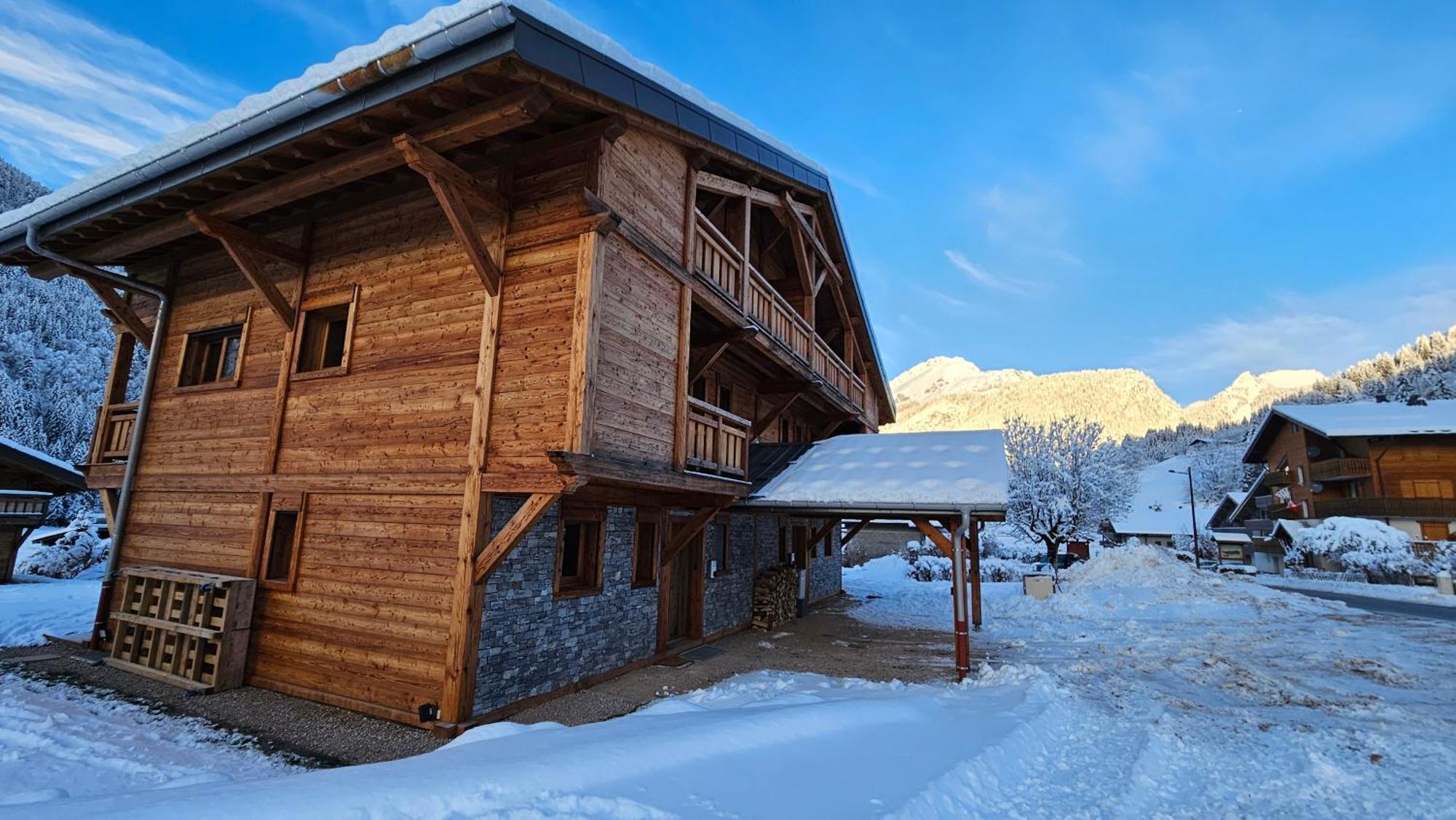 Demi-Chalet Vadel La Panthiaz 15 Pers 5 Chambres Abondance Exterior foto